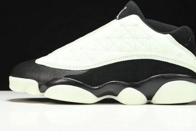 DAY (2021) 13 LOW AIR SINGLE'S JORDAN DM0803-300 RETRO 0824